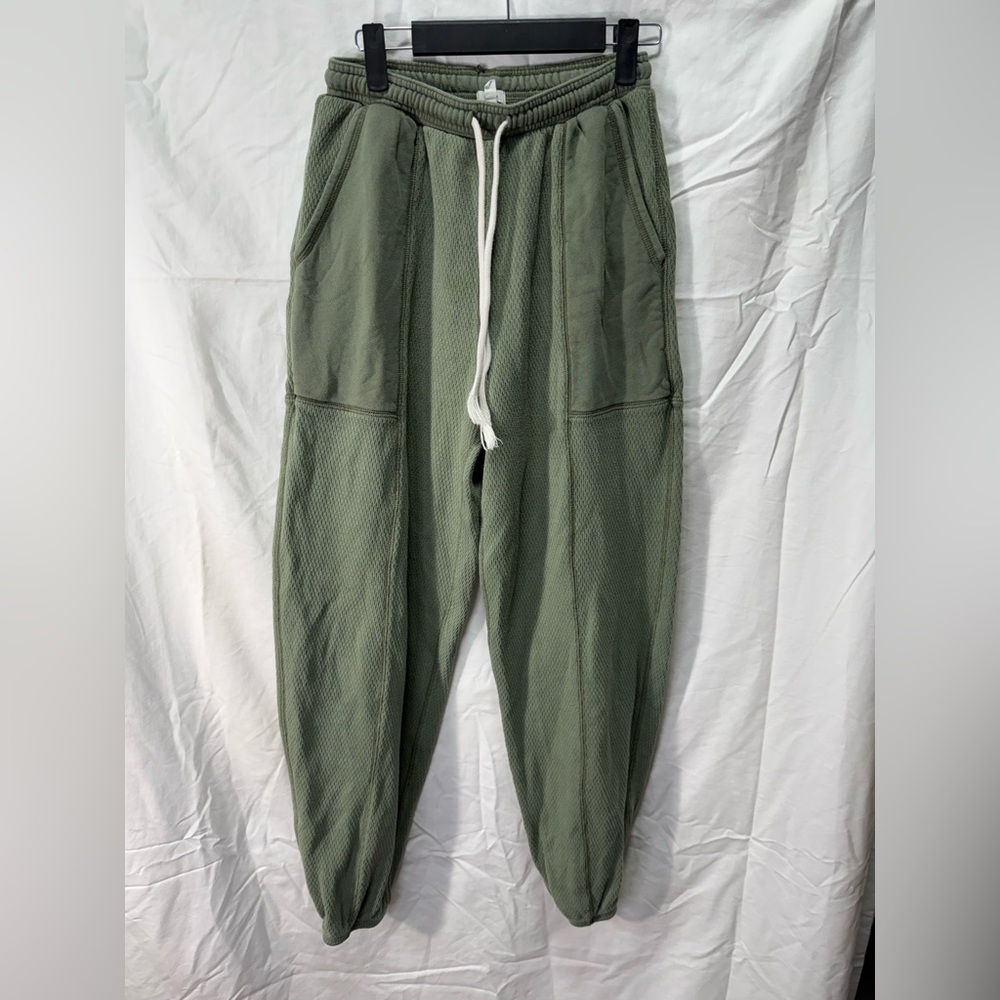 Aerie OFFLINE‎ Weekend Away Olive Green Waffle Joggers Size S